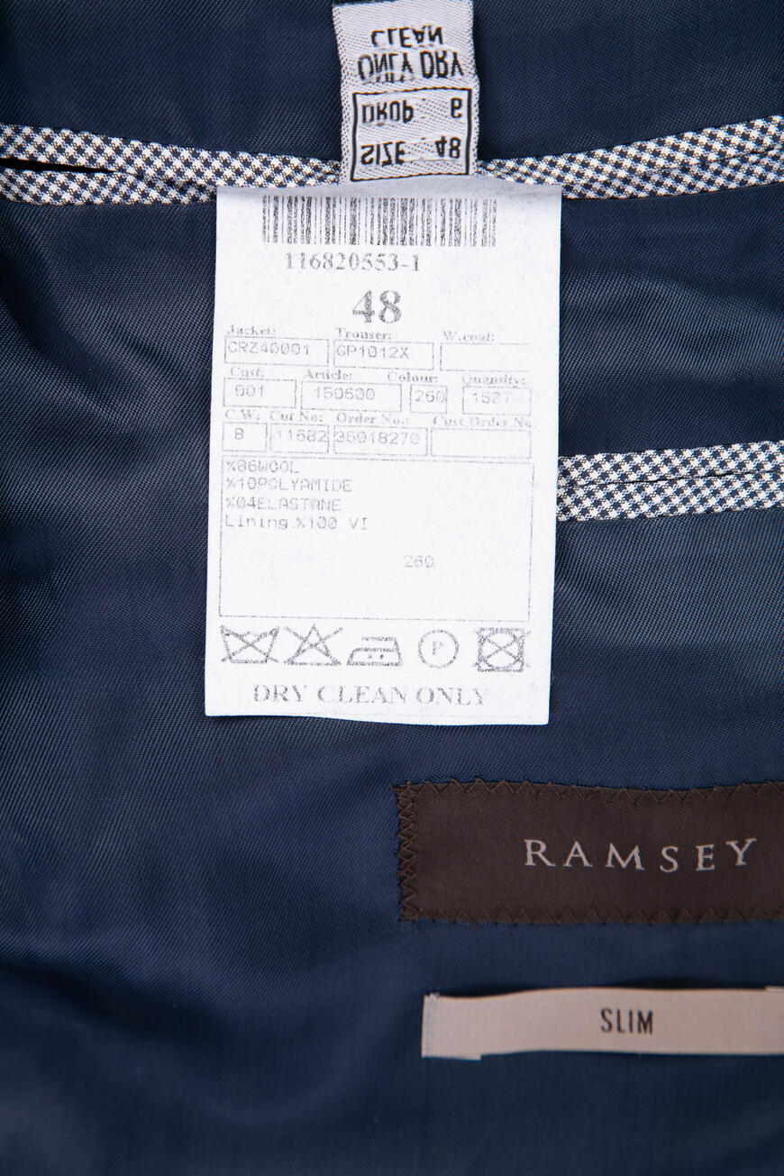 костюм  150600 CRZ40001-GP1012X 260 оригинал