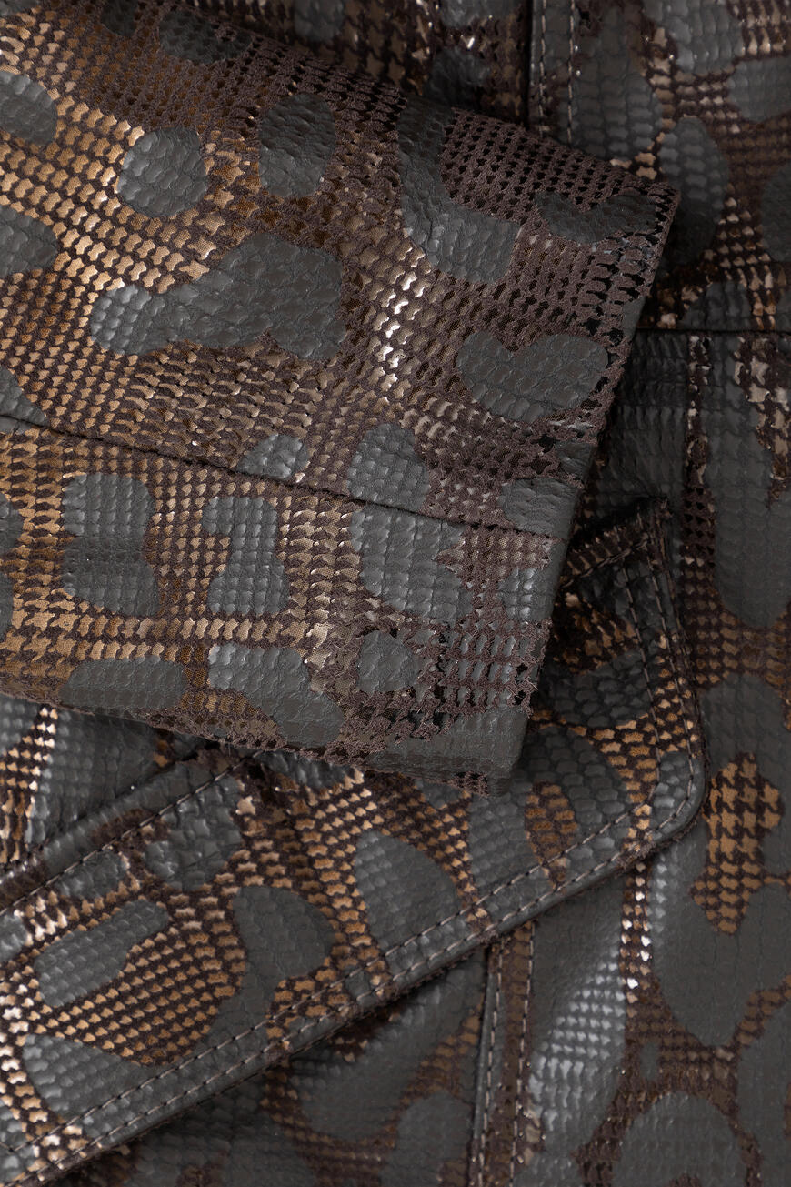 плащ  19SL58A Suet-108L B0008 купить с доставкой