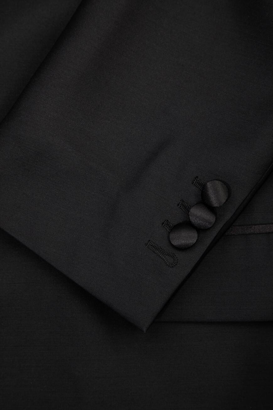 пиджак  S1574BN0518 S39408 900 по низкой цене