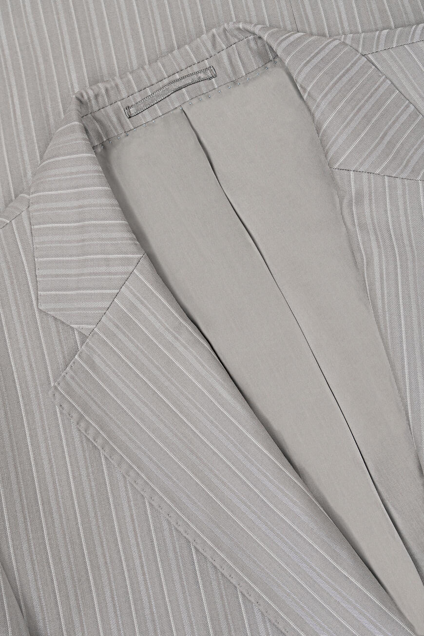 костюм  R6662-61549 GL26002/4-18 84 по низкой цене