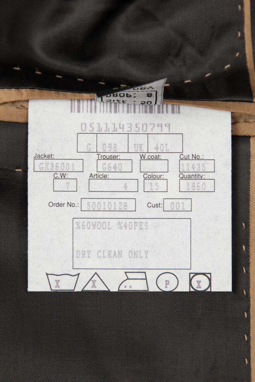 костюм  R4 GX36001/15 1860 оригинал