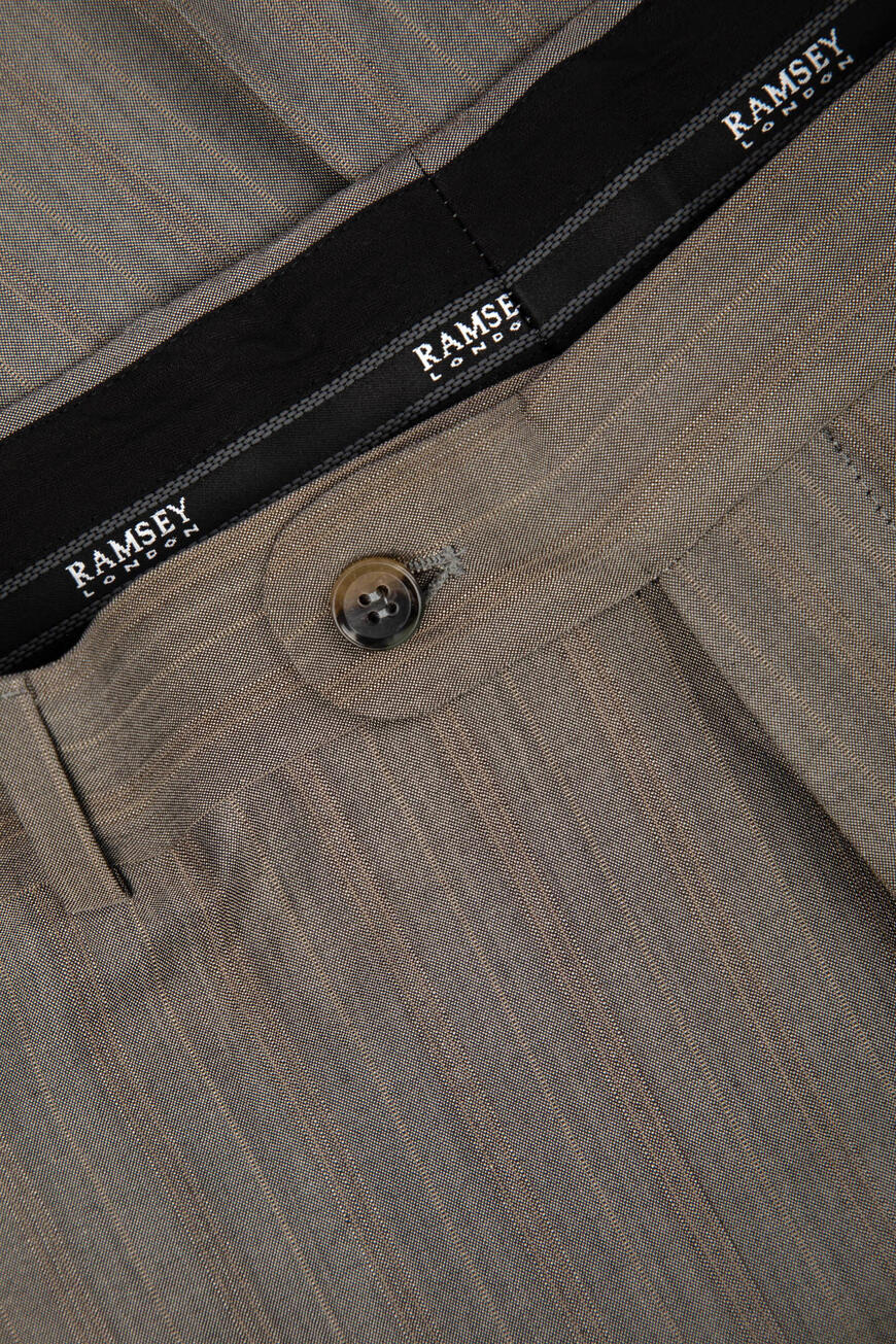 костюм  R857871520 на официальном сайте