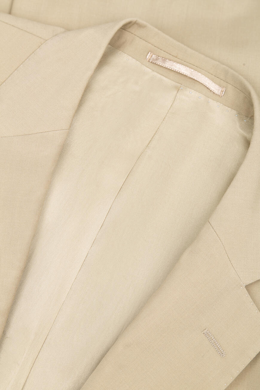 Продукция для мужчин по распродаже