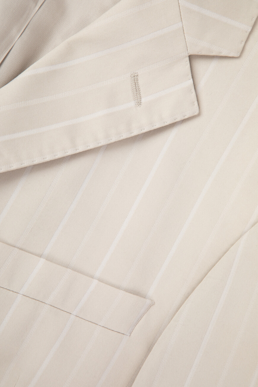 костюм  R304624 на официальном сайте