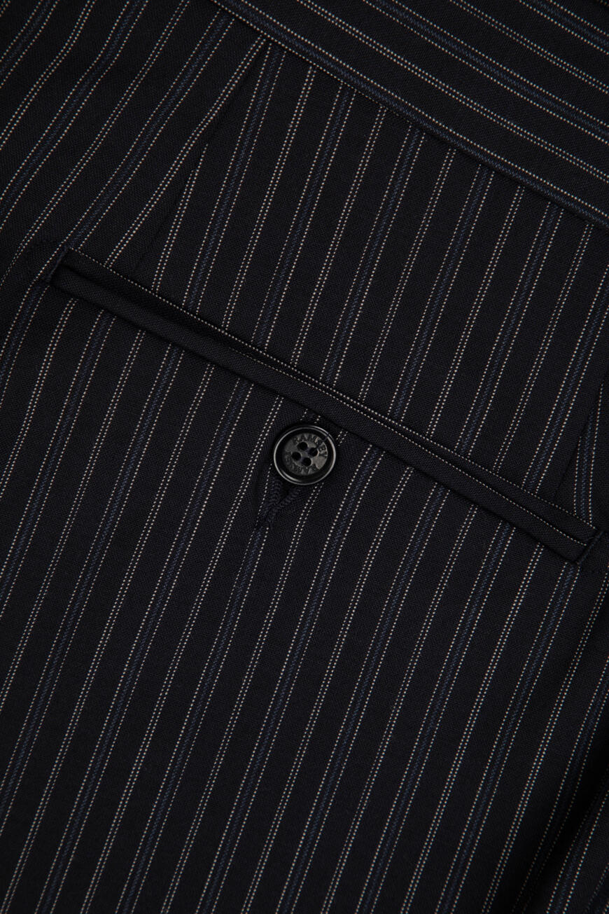 костюм  R54329005 GX по распродаже