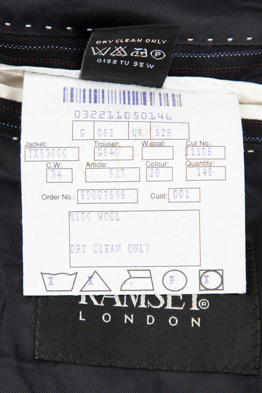 костюм  2608 527 YX53000/6-20 146 оригинал