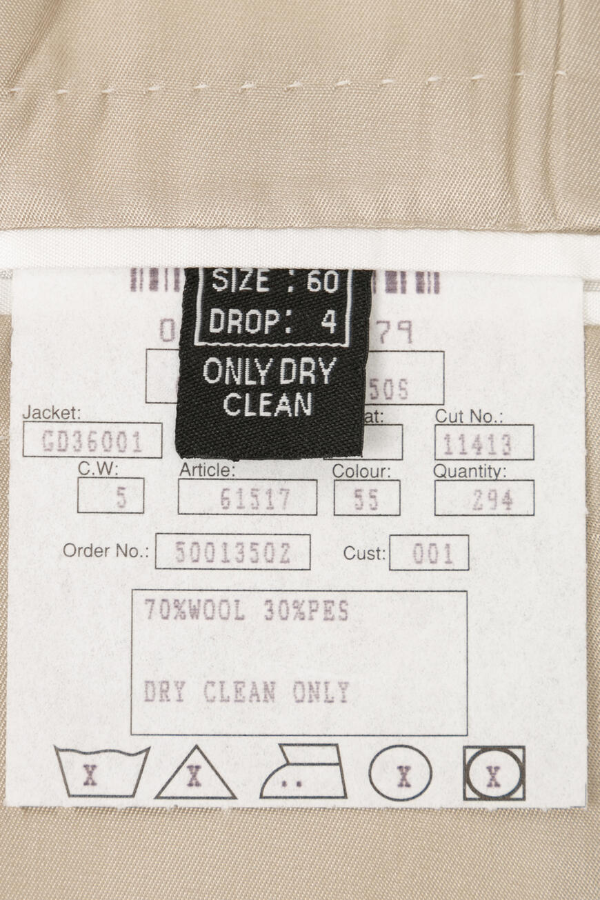 костюм  61517 GD36001/752 10