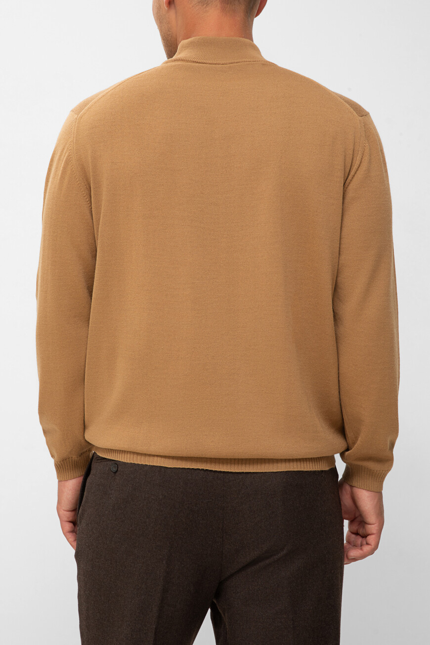 джемпер  B379 по акции