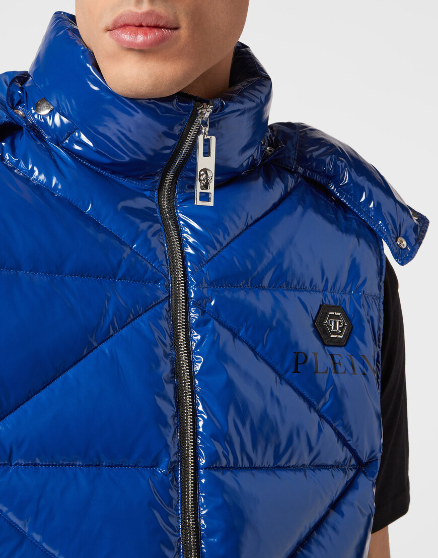 куртка  из америки вид сбоку