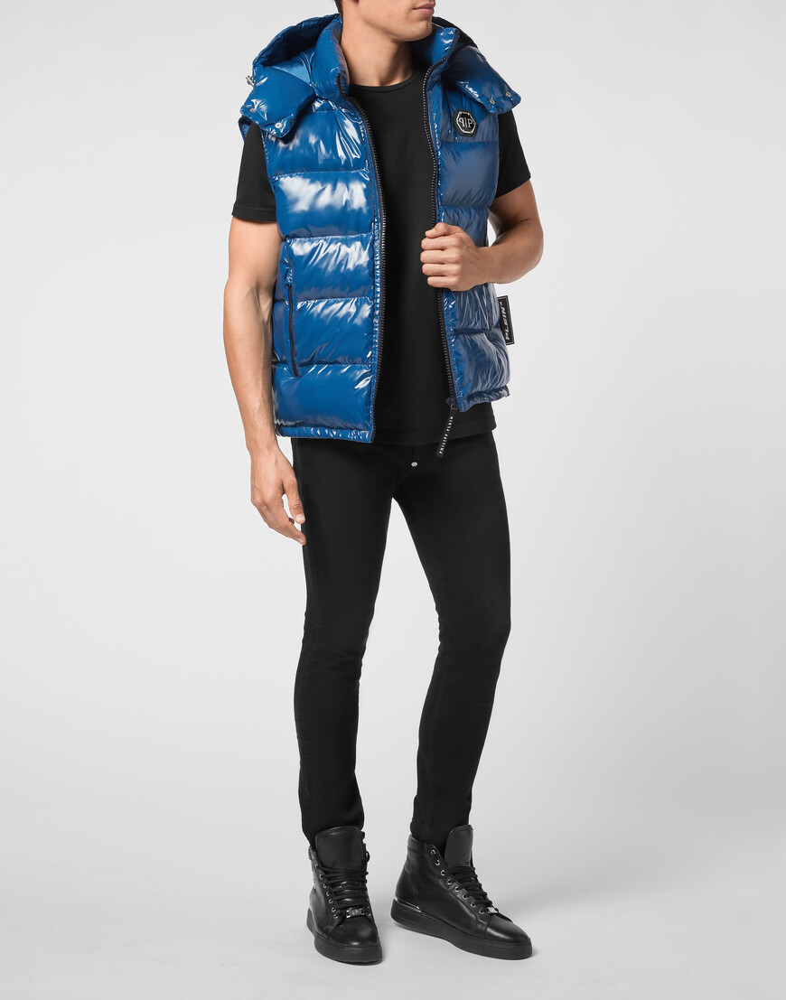 жилет  по цене 42057 руб вид справа