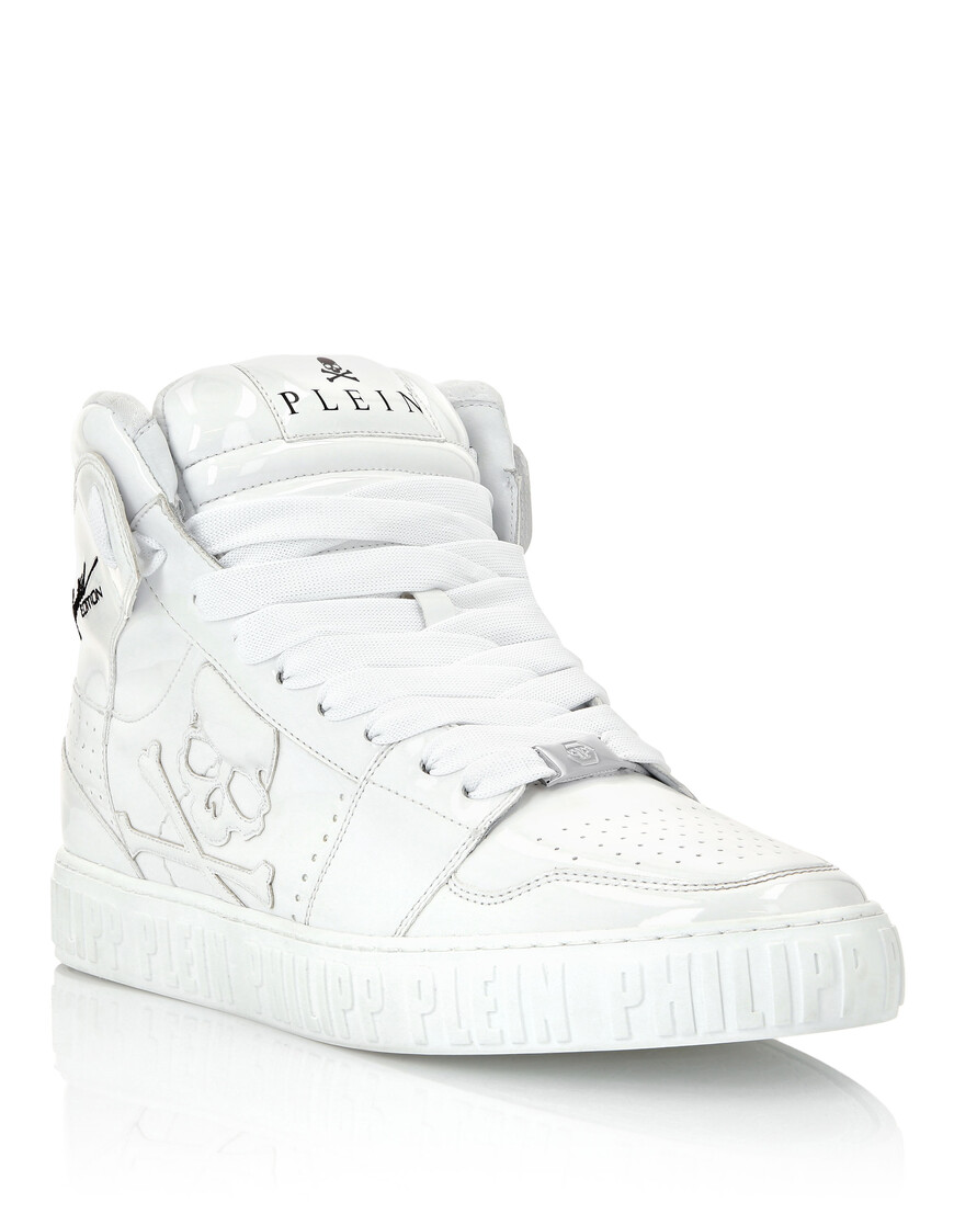 кроссовки  SACS-USC0424-PTE003N_01 по акции