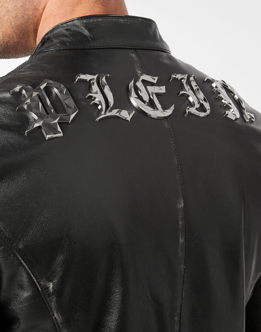 кожаная куртка  из америки вид сбоку