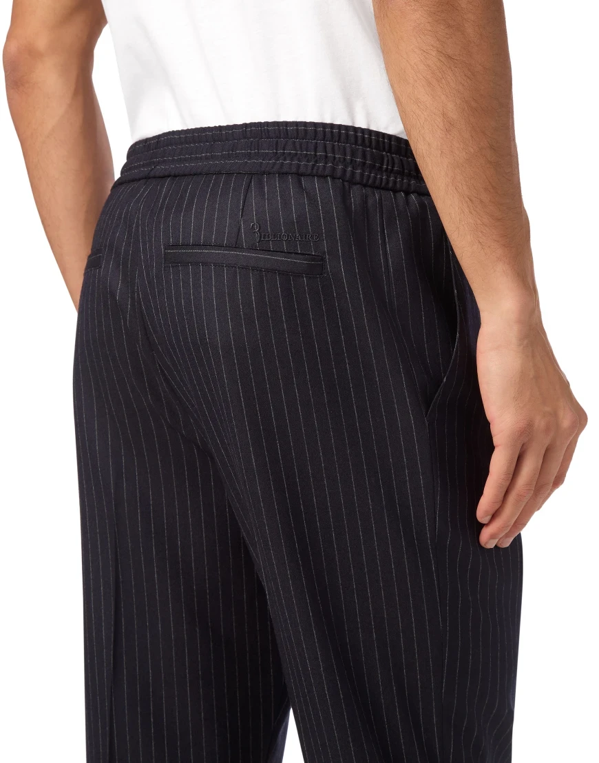 брюки прямые  из италии вид сбоку