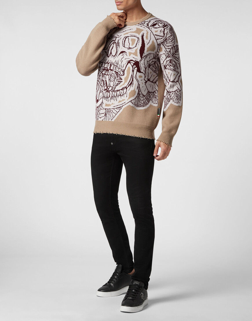 свитер  по цене 74162 руб вид справа