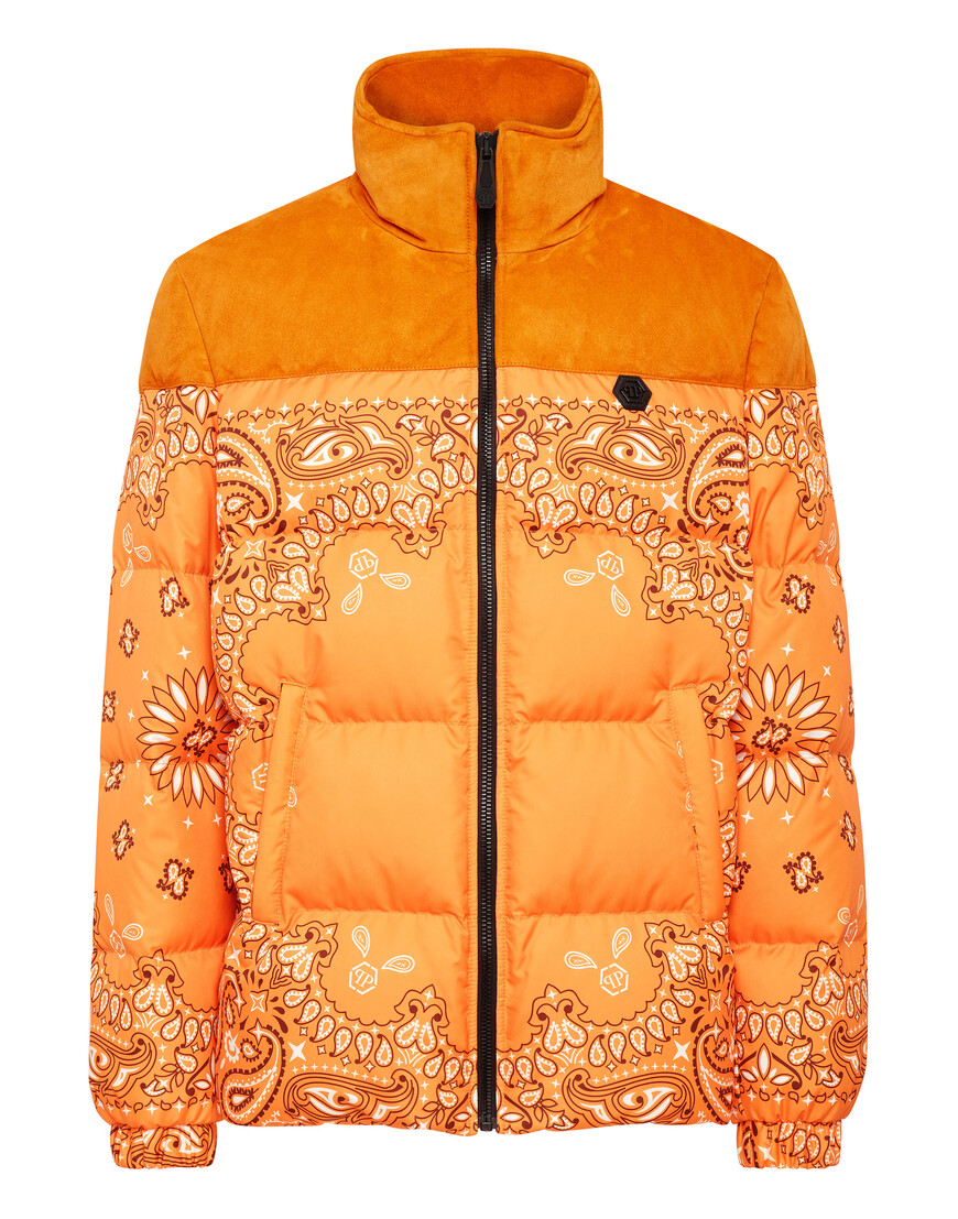 пуховик  от бренда philipp plein вид слева