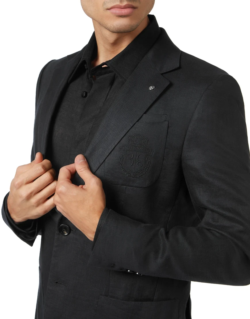 пиджак классический  из италии вид сбоку