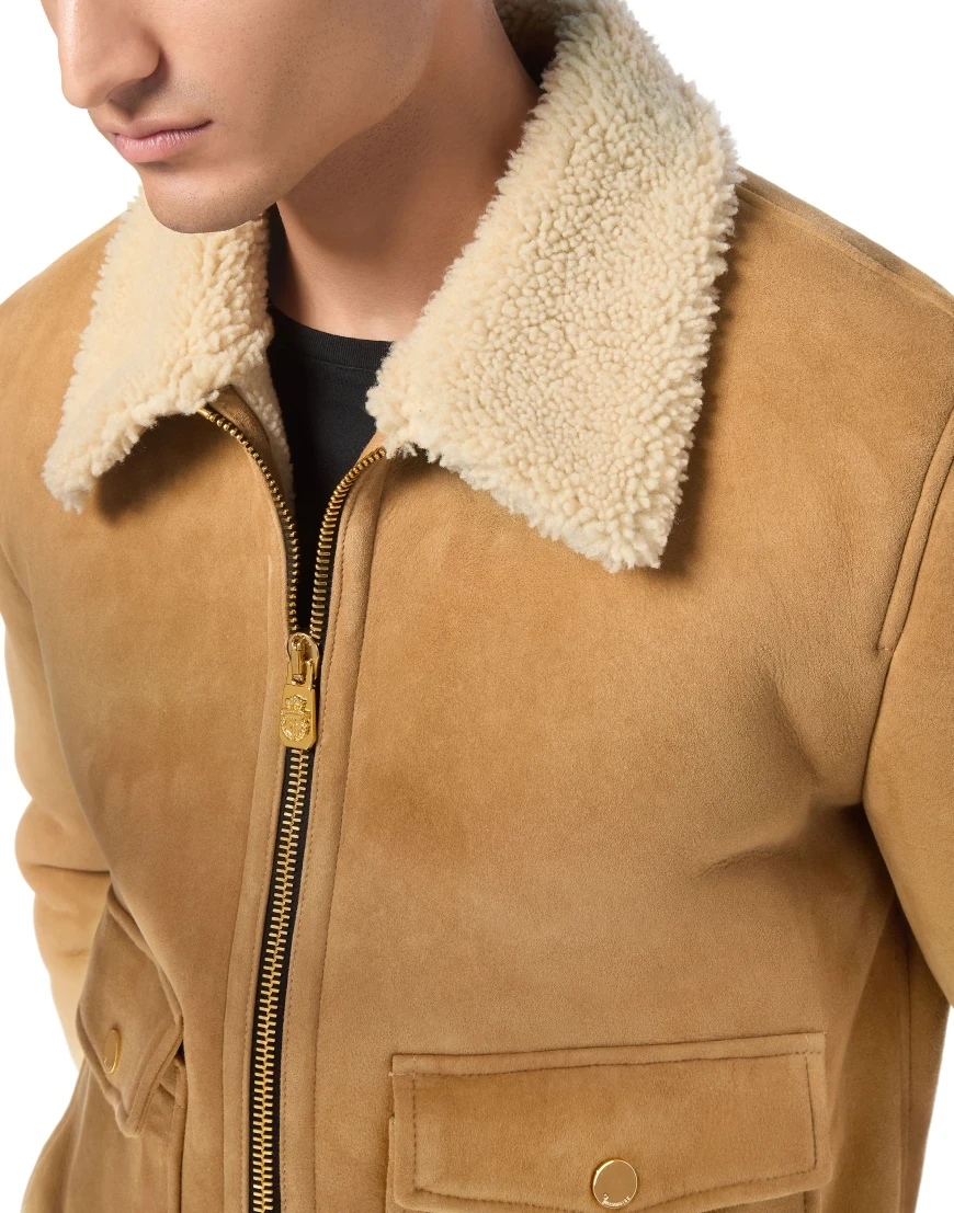 кожаная куртка  из италии вид сбоку