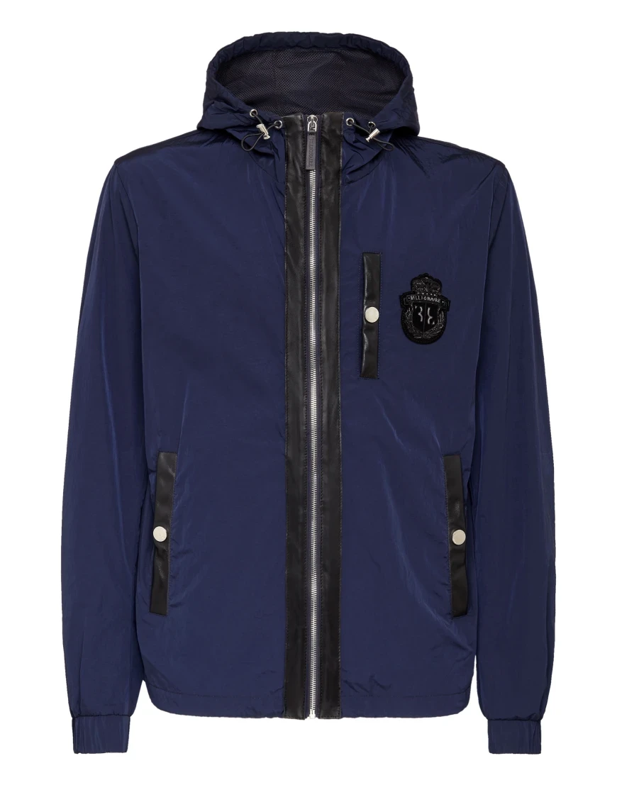 куртка  из проверенных материалов спереди