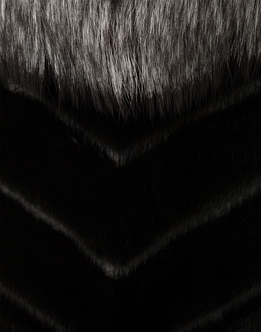 шуба  A17C-WFA0008-PFU013F_02 купить с доставкой