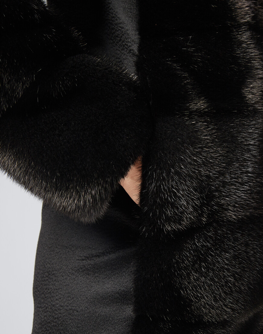 шуба  A18C-WFA0028-PFU019F_02 по распродаже