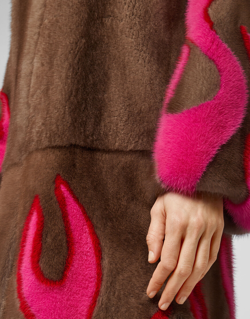 шуба  F20C-WFA0050-PFU003F_06 купить с доставкой