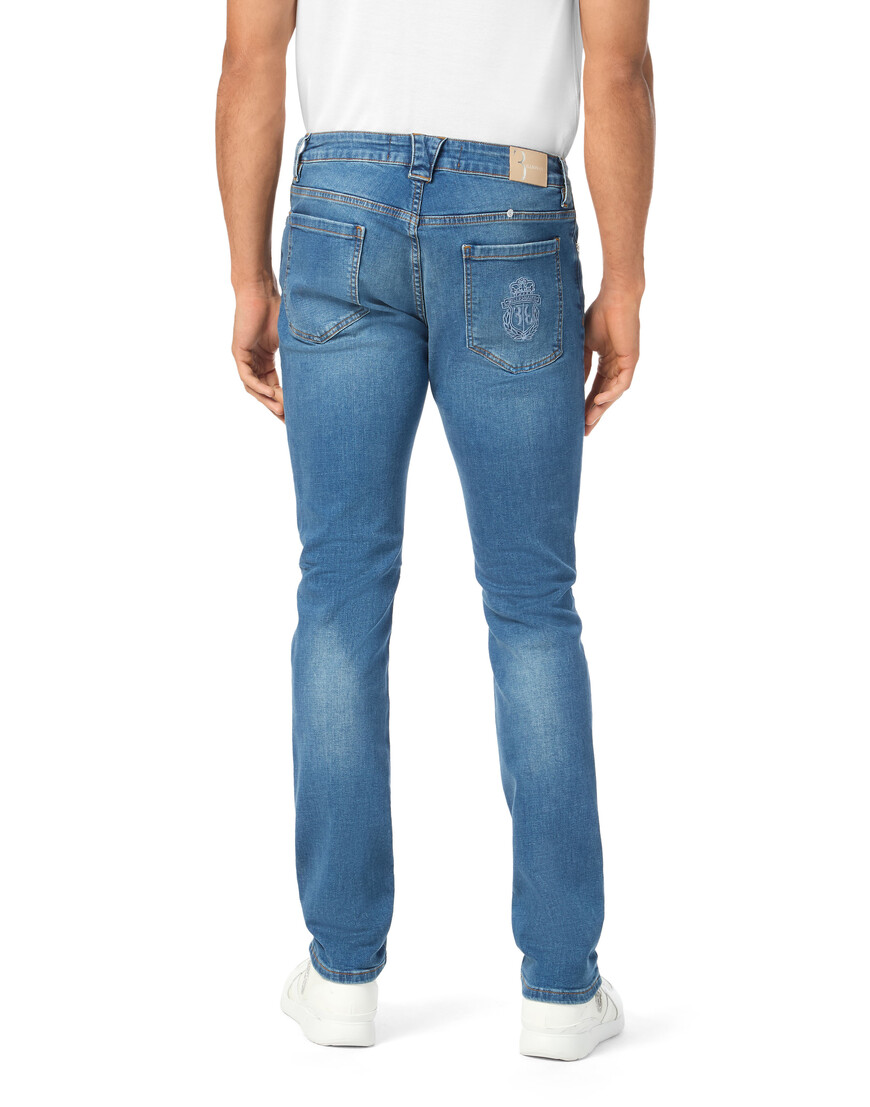 джинсы прямые  DADC-MDT4114-BTE004N_08 фотография