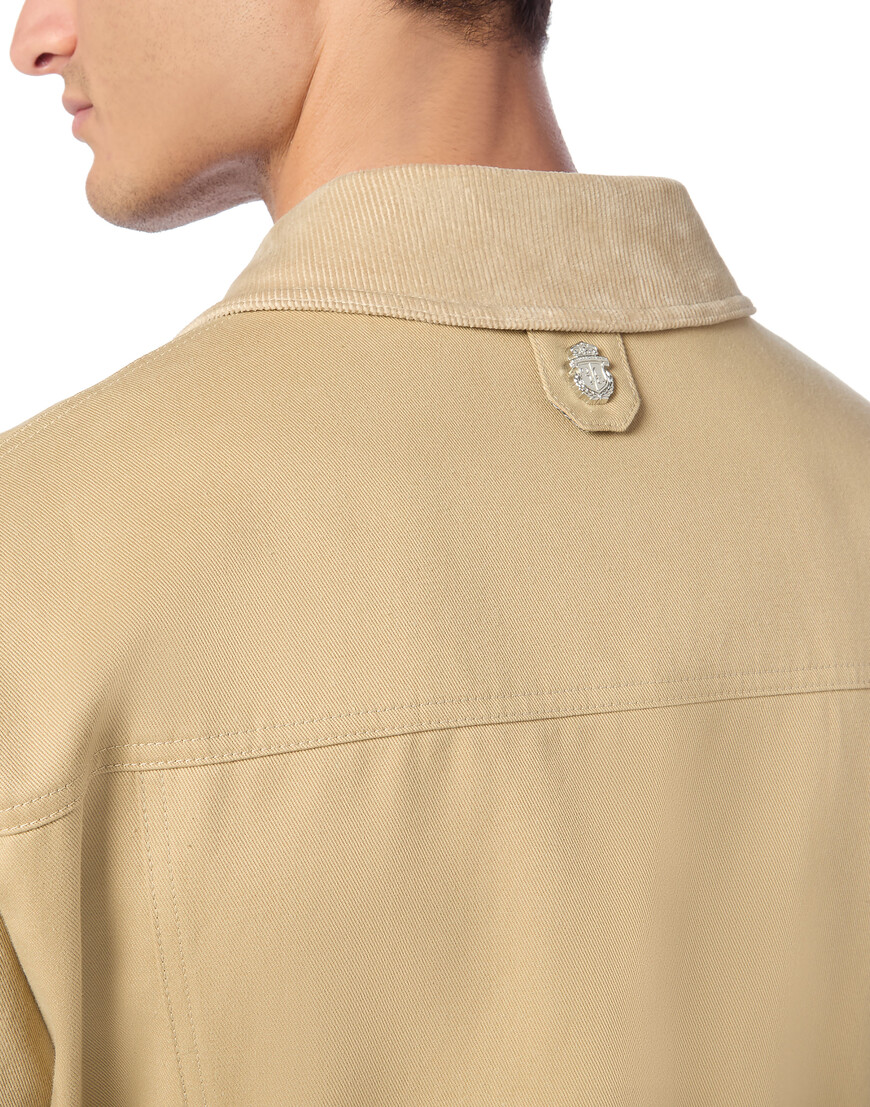 куртка  из италии вид сбоку