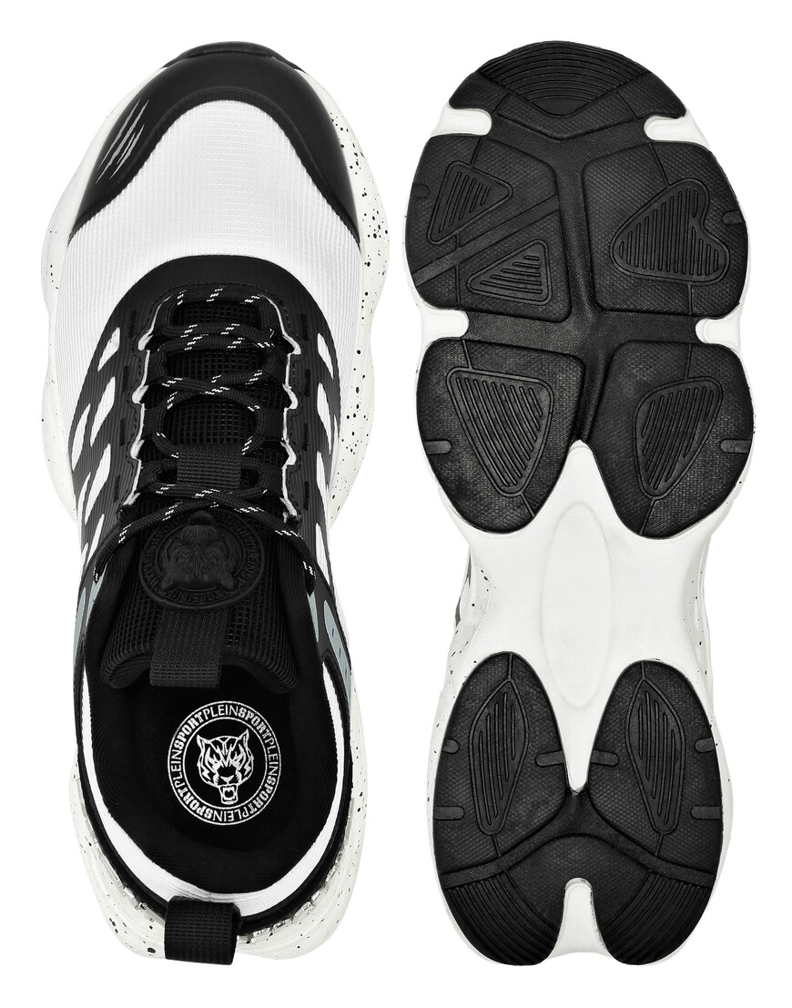 кроссовки  SAES-USC0740-STE003N_0102 на официальном сайте