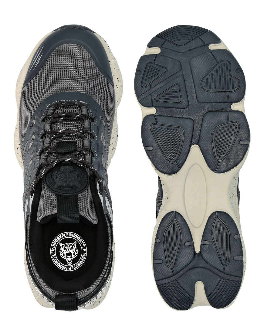 кроссовки  SAES-USC0740-STE003N_1072 на официальном сайте