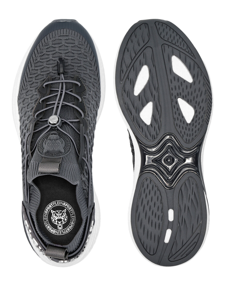 кроссовки  SAES-USC0751-STE003N_72 на официальном сайте