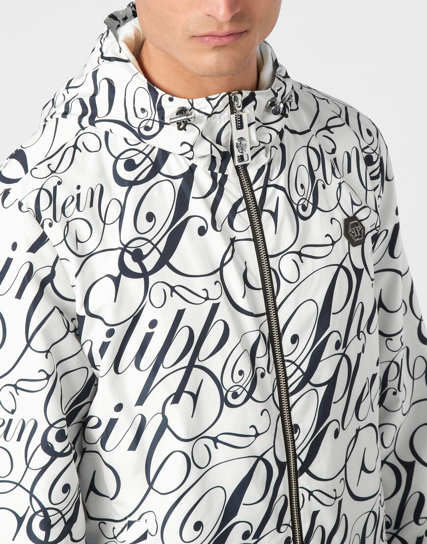 пуховик  из америки вид сбоку