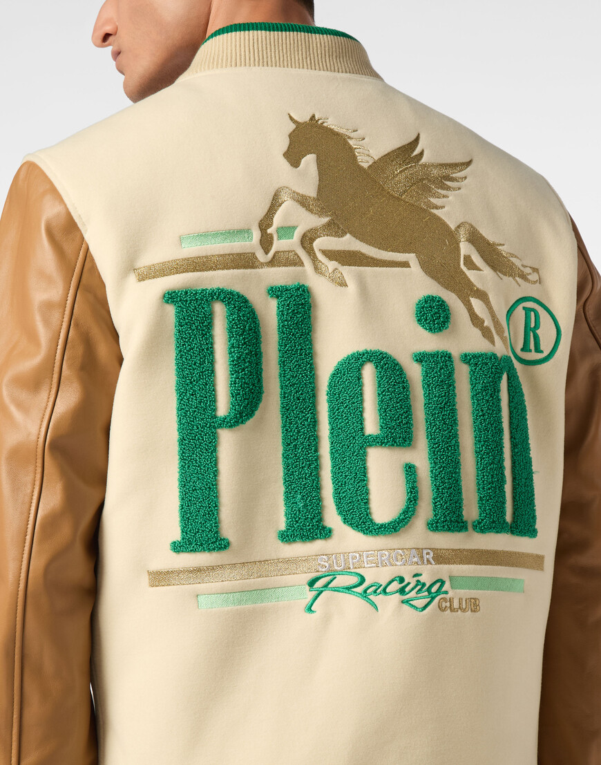 бомбер  из америки вид сбоку