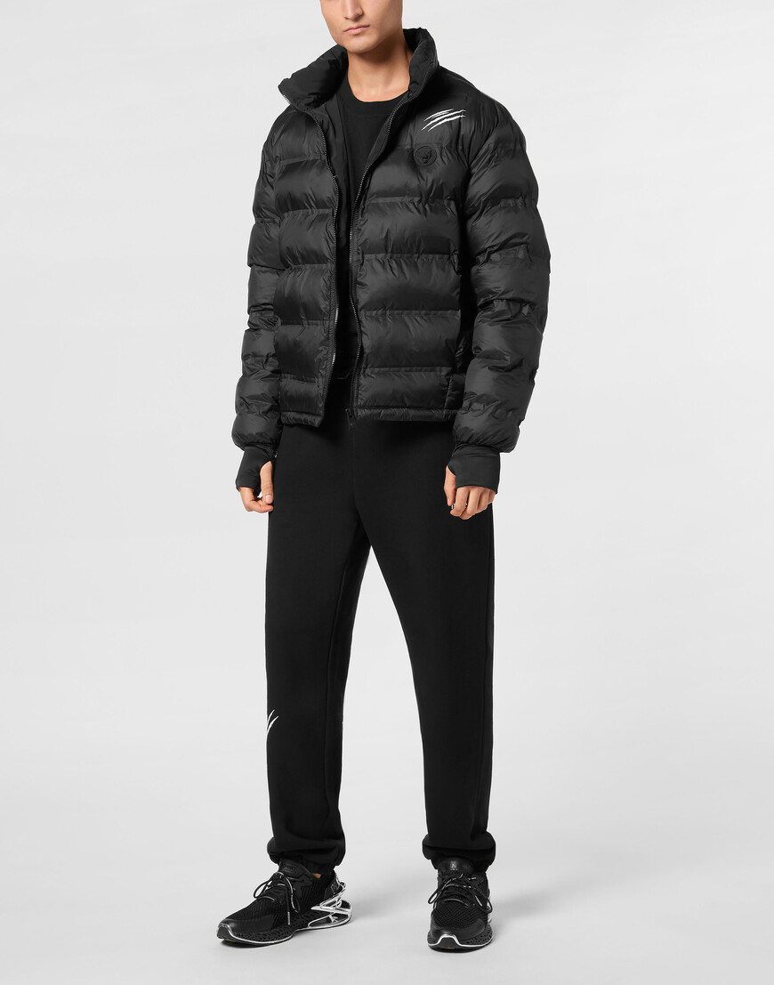 куртка  по цене 23100 руб вид справа