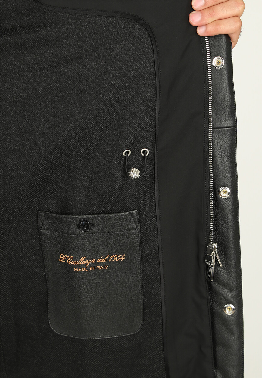 пуховик  универсального стиля с лицевой стороны