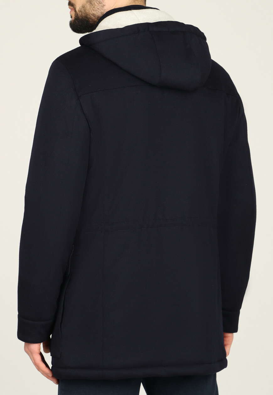 куртка  из италии вид сбоку