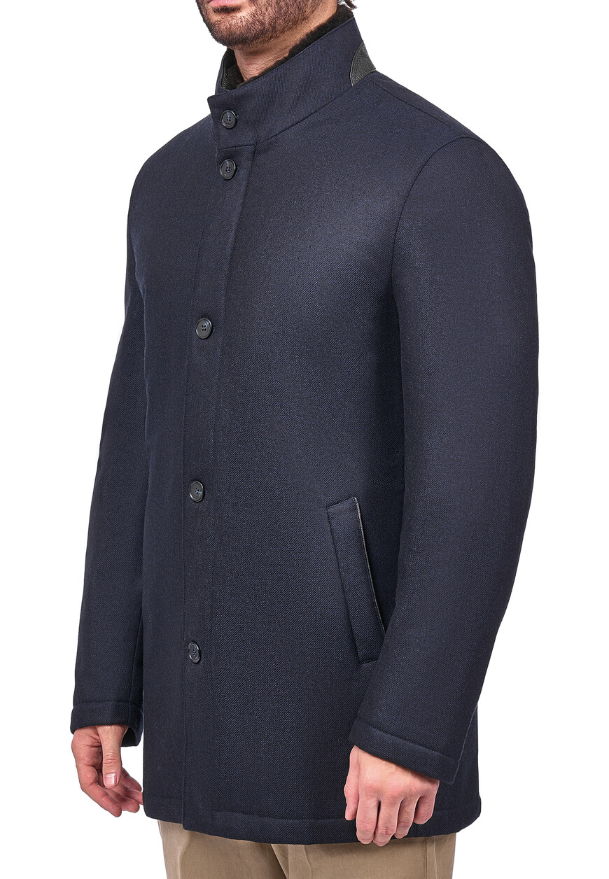 куртка  из проверенных материалов спереди