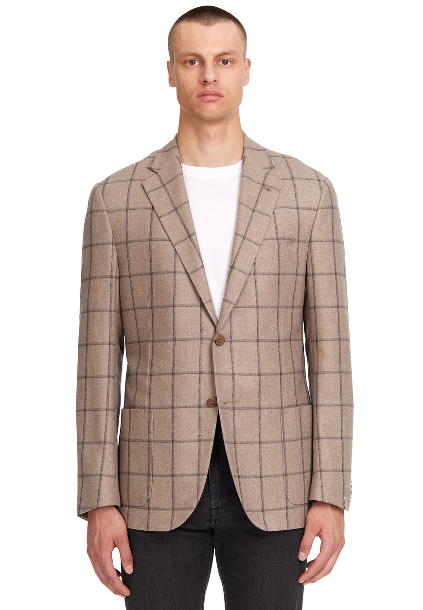 Товар бежевого цвета с внутренней стороны