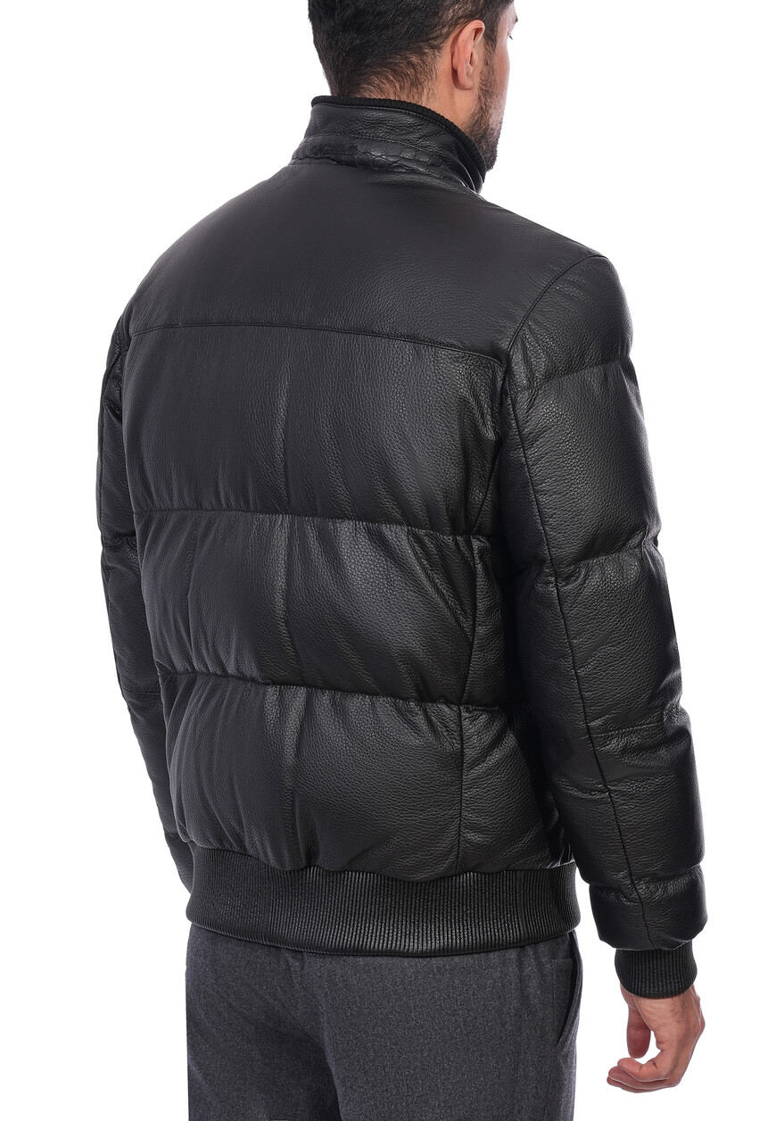 куртка  из проверенных материалов спереди