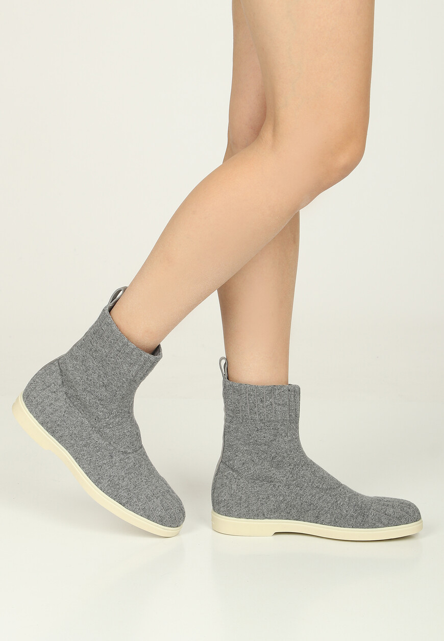 ботинки  WTYA70516TISNENOG23 со скидкой