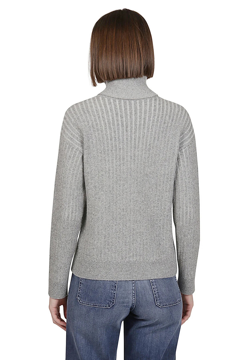 свитер  J81MAGJ71MAG0J069 купить с доставкой