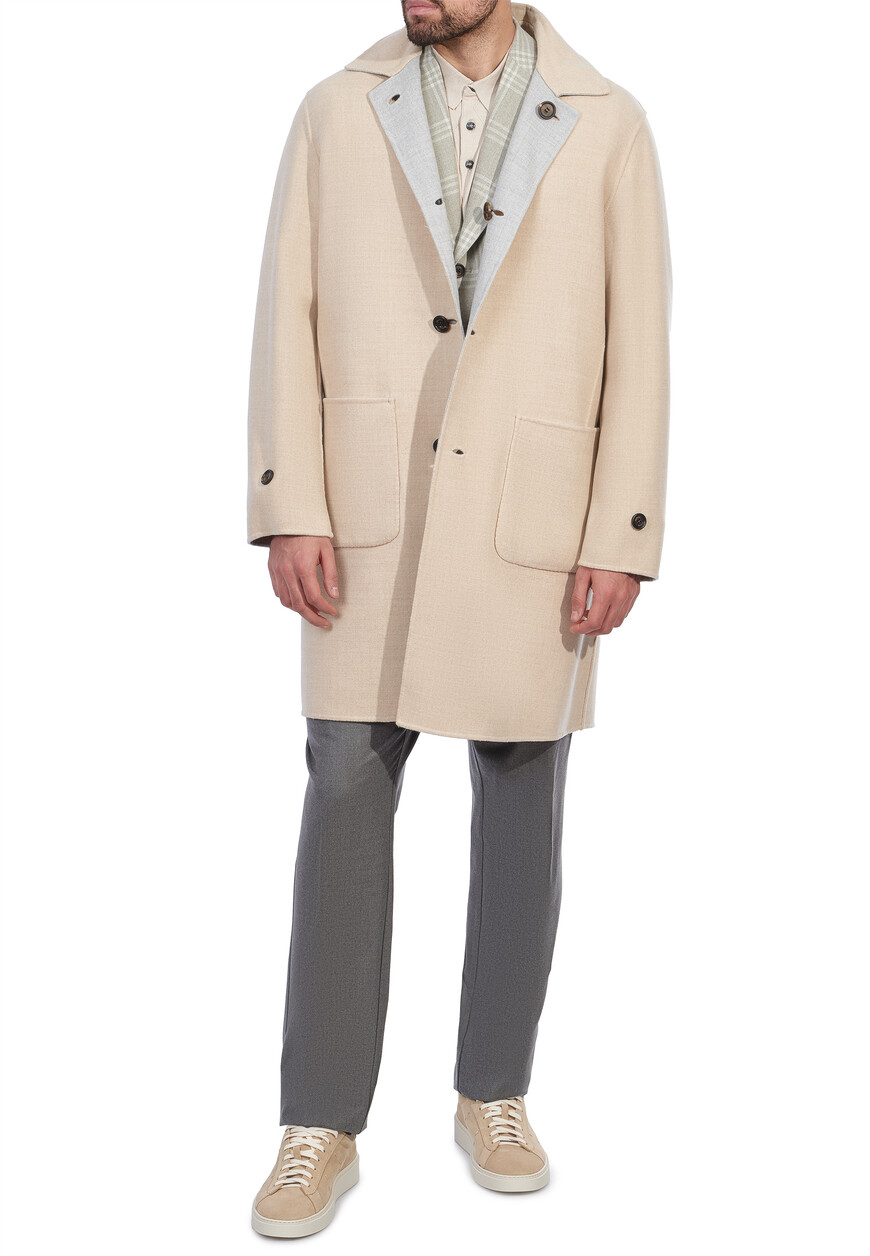 пальто  из италии вид сбоку