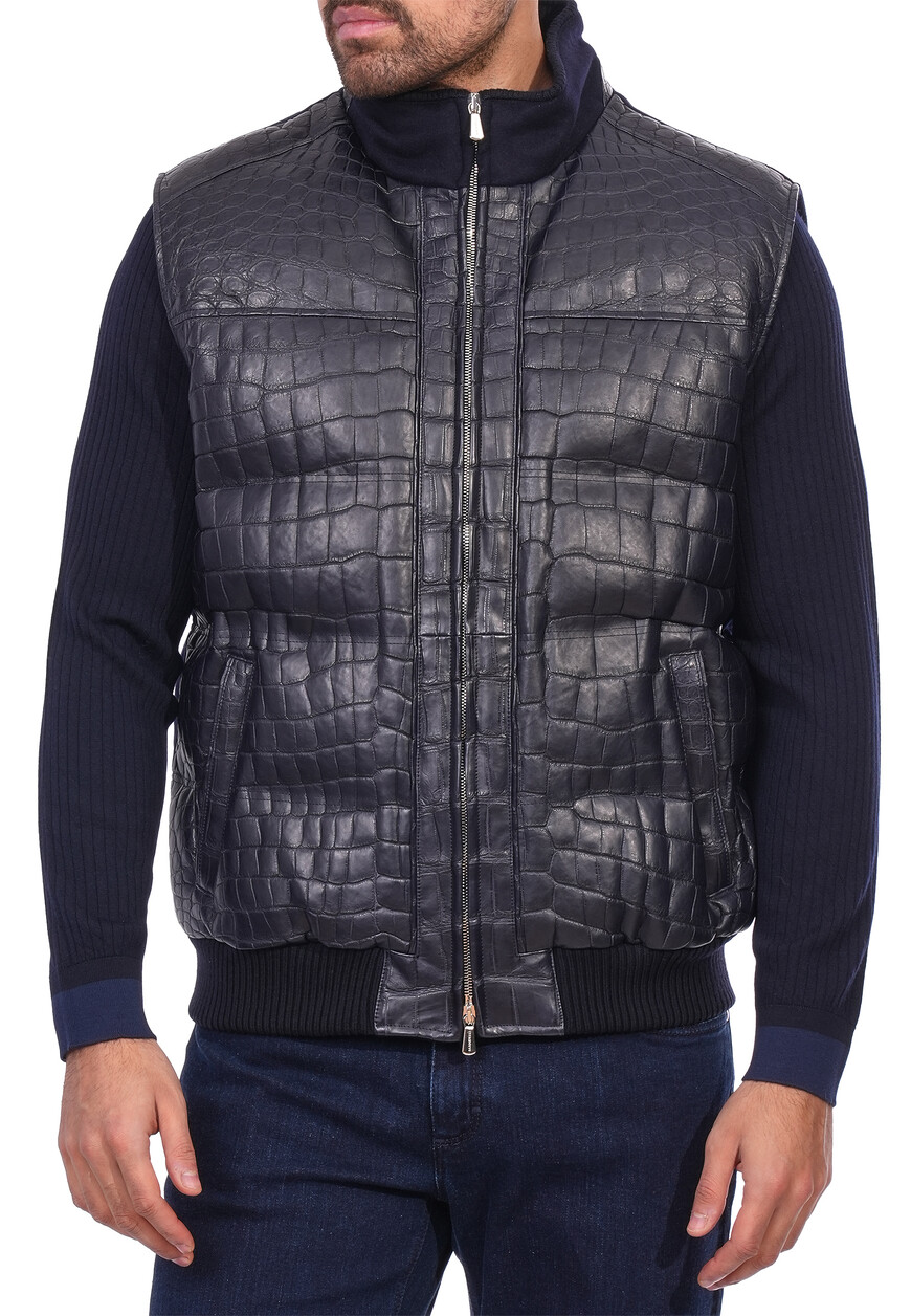 жилет  из италии вид сбоку