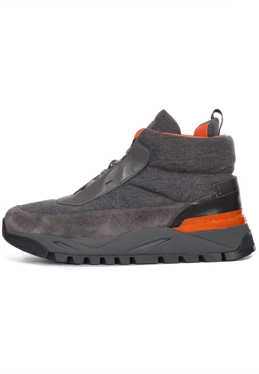 кроссовки  MBIR21744SKNBEEDG62 по акции