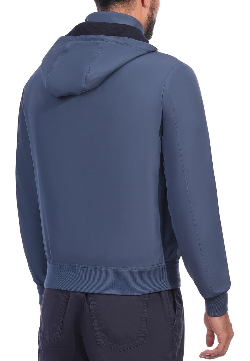 куртка  из проверенных материалов спереди