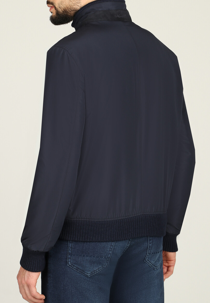 бомбер  из италии вид сбоку