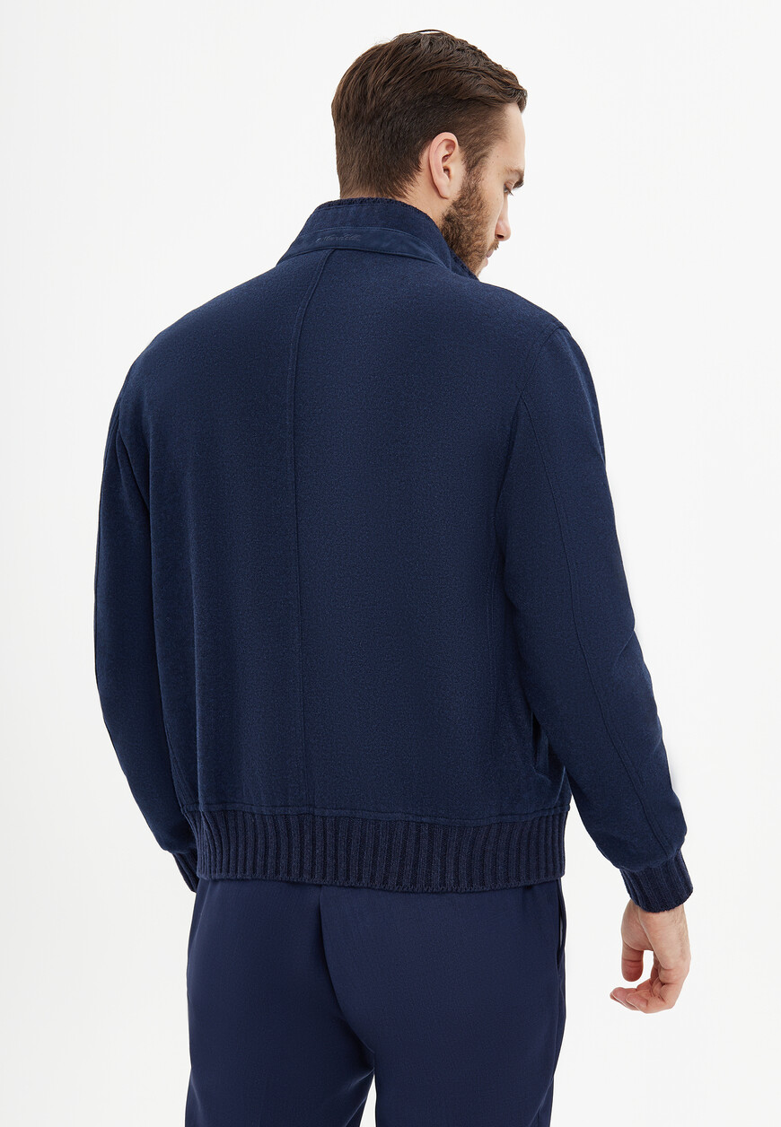 бомбер  из италии вид сбоку