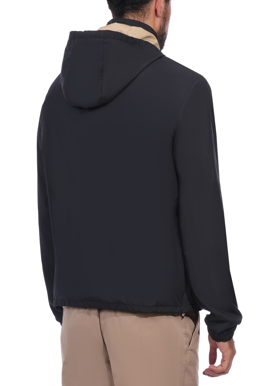 куртка  из проверенных материалов спереди