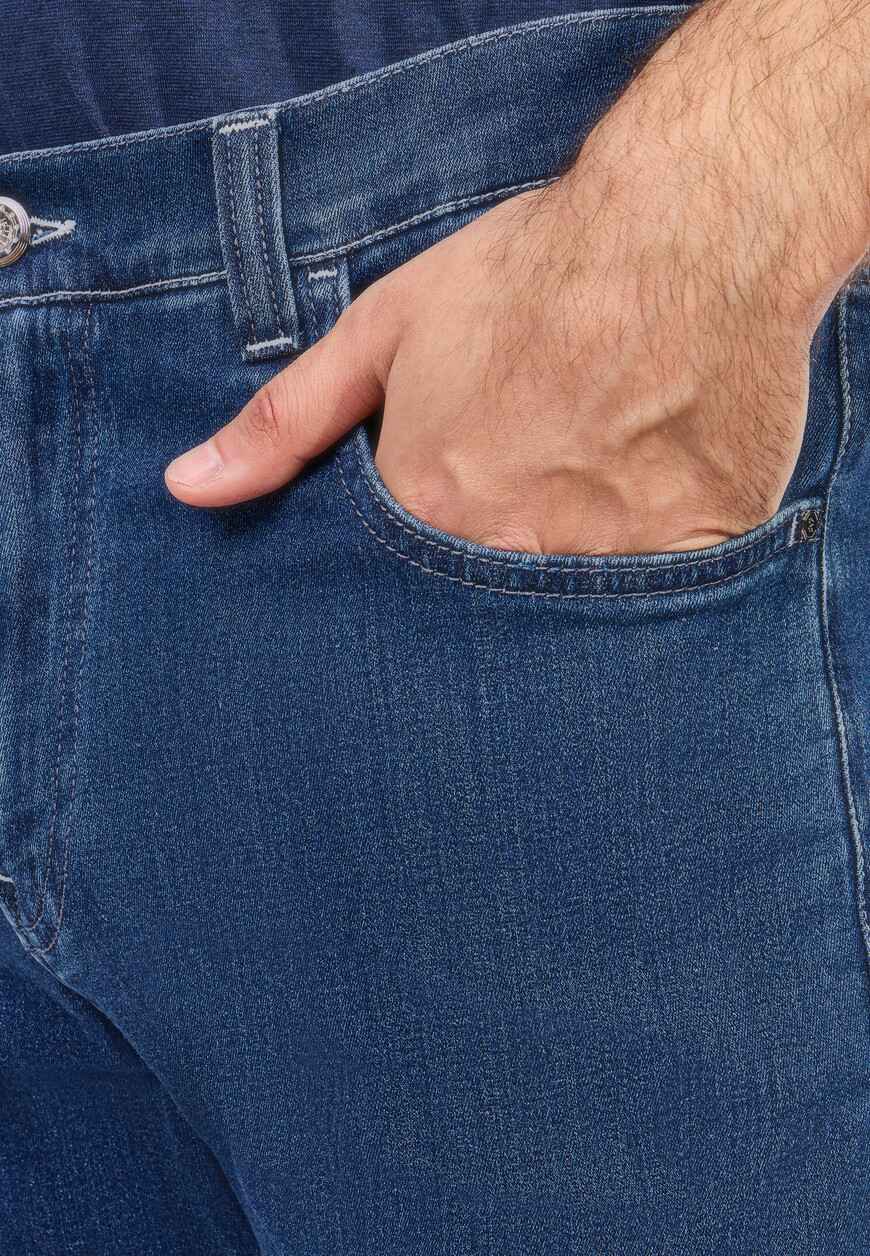 джинсы  MFT21B2030-S24BL-BRP0 со скидкой