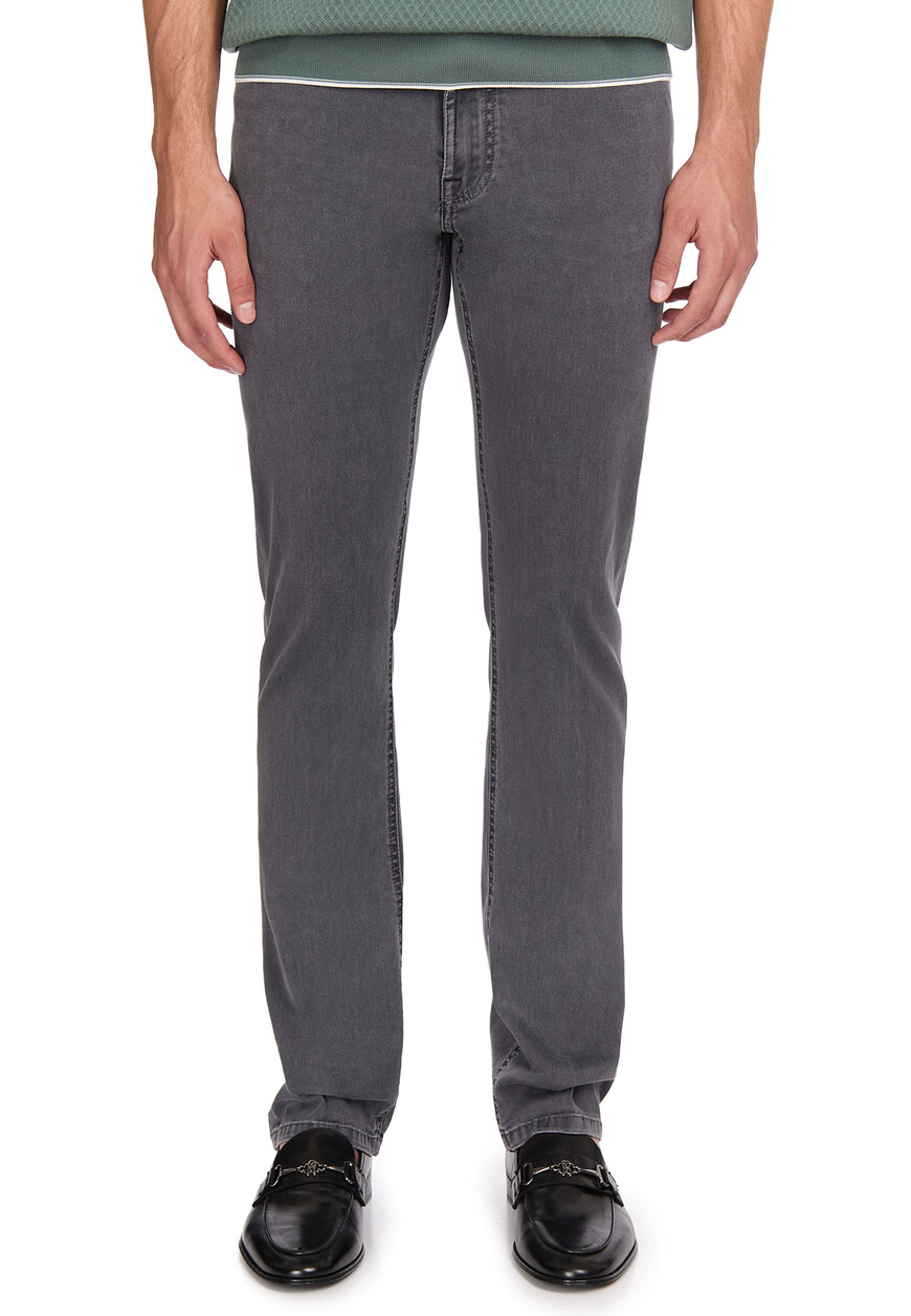 джинсы  MFT31B2140-T161BK-NEU0 со скидкой