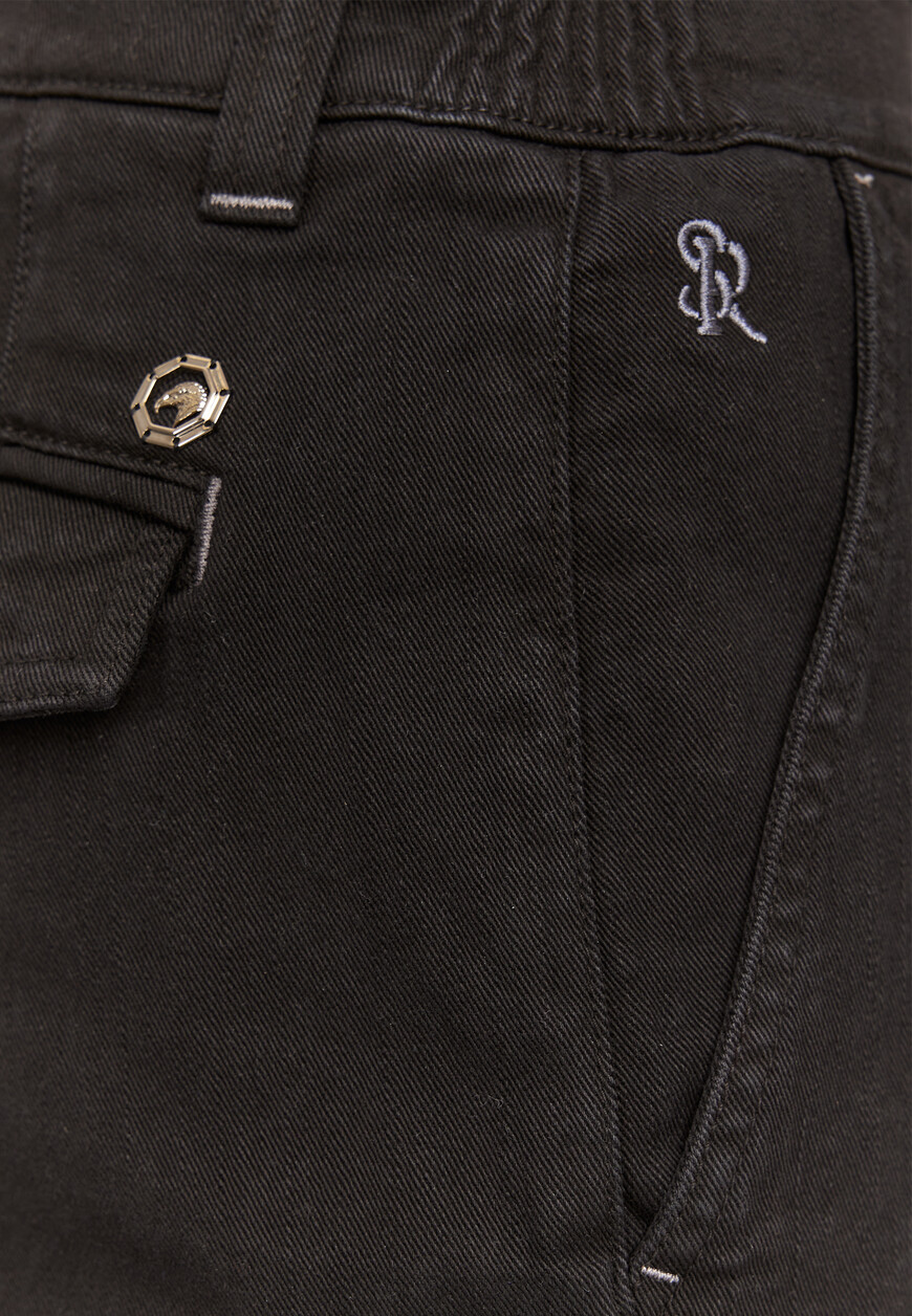 джинсы  MFT24B0180-K3PT-N999 со скидкой